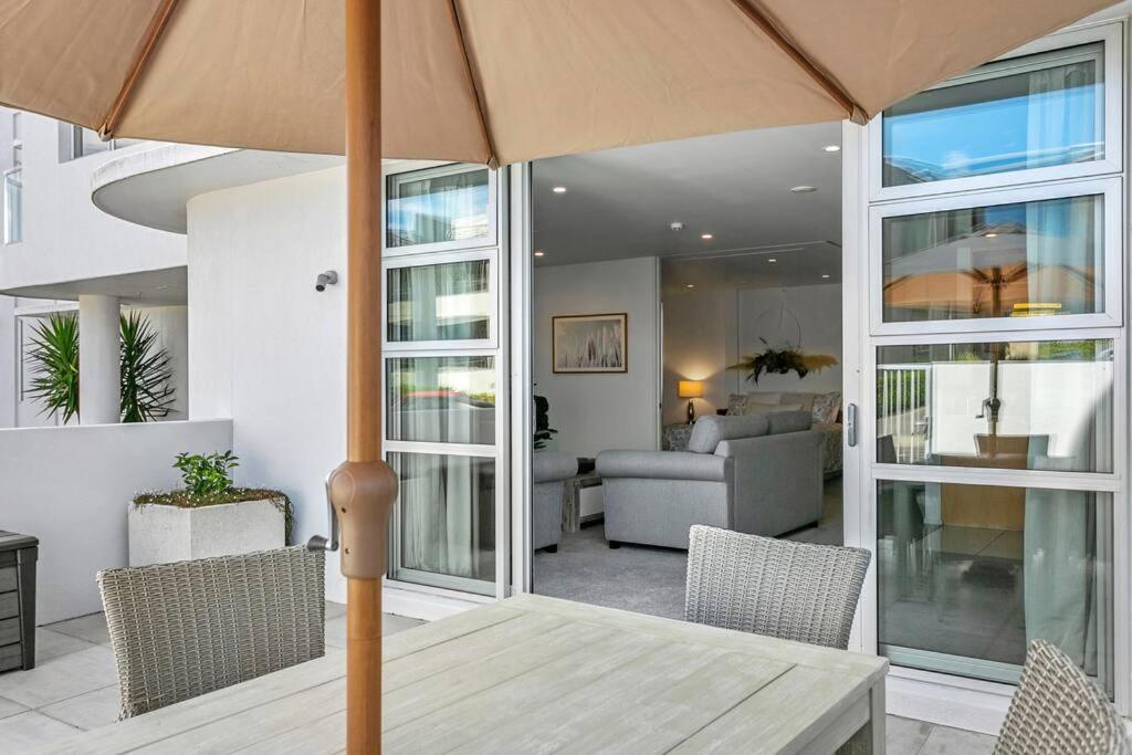 Waimahana - Luxury By The Lake Taupo Exterior foto