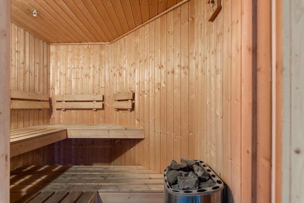 Waimahana - Luxury By The Lake Taupo Exterior foto